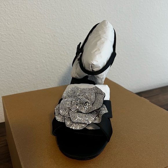 New in Box! J. Crew Black Rhinestone Rosette Satin Heels. Size 8. - Picture 9 of 12